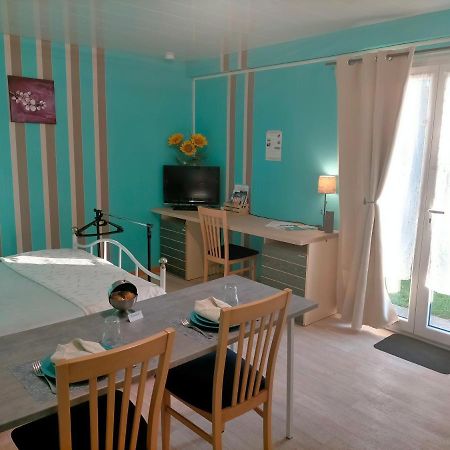 Studio " Tournesol " Au Coeur Du Berry Les Bordes 外观 照片