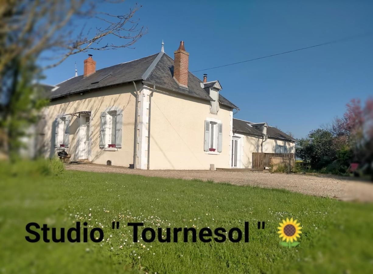 Studio " Tournesol " Au Coeur Du Berry Les Bordes 外观 照片